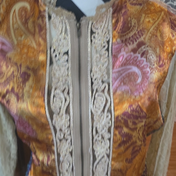 Jaipur Multicolor Paisley Jacket with Lace Details - Picture 4 of 6